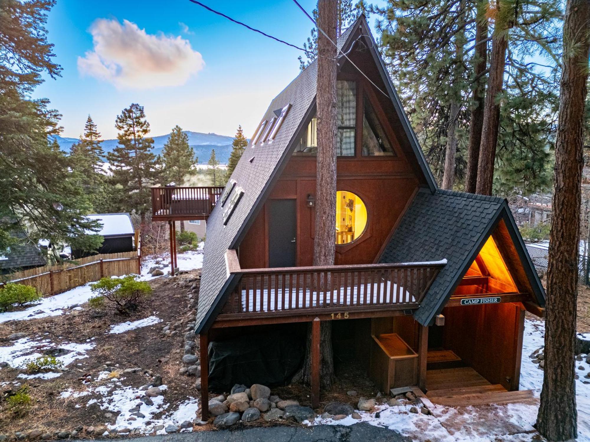 A-Frame Cabin With Hot Tub & Close To Lake Tahoe 塔霍城 外观 照片